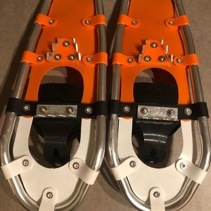 Youth Snow Shoes-fits big kid shoes up to 6.